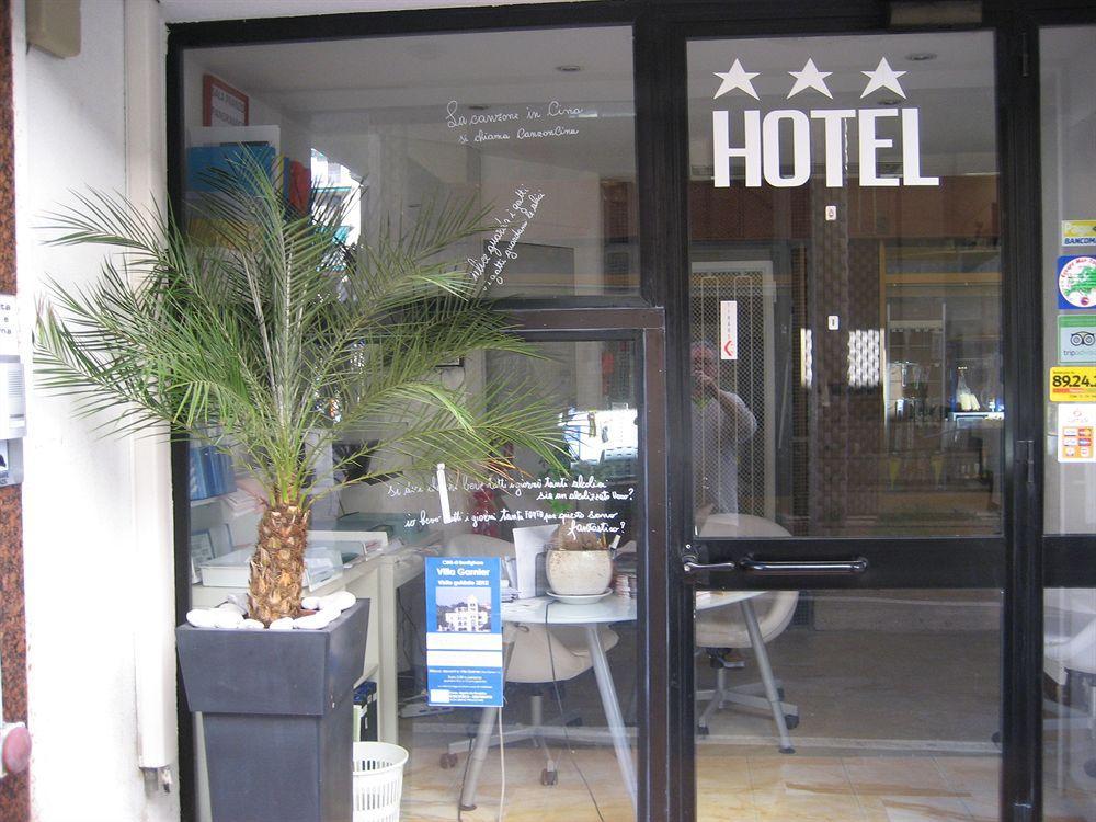 Hotel Duarte Bordighera Bagian luar foto