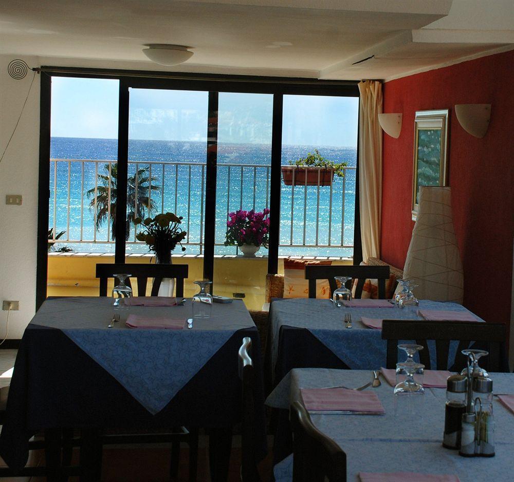 Hotel Duarte Bordighera Bagian luar foto